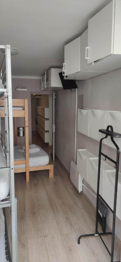 Logement Chambre Seul En Supplement Ou Dortoir Mixte Roquemaure  Kültér fotó